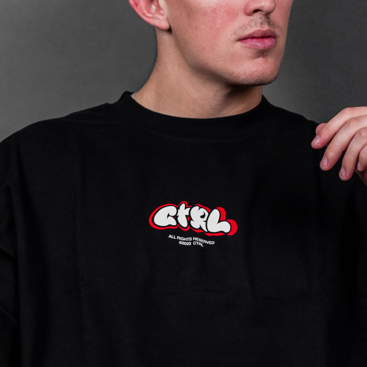 Graffiti Red - Oversized T-Shirt